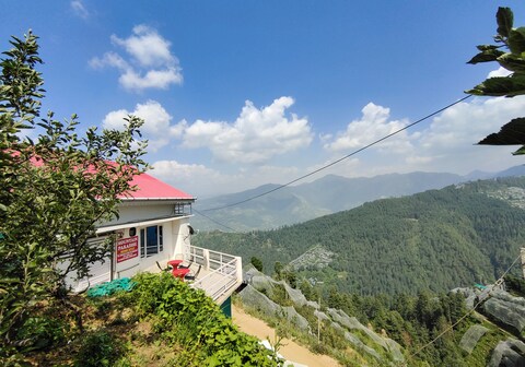 Mountain Paradise Homestay