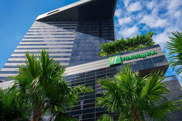 Holiday Inn Bangkok Sukhumvit