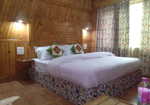 Rajbagh Guest House