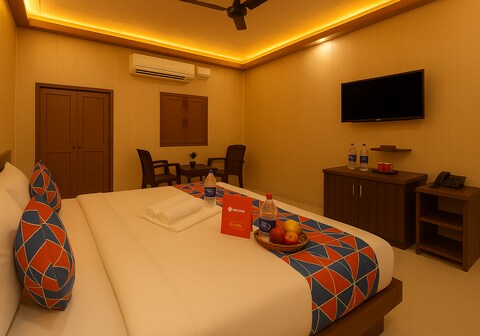 FabHotel Shree Ram Aadhar