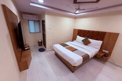 RIVERSIDE RETREAT, Bhiwandi RIVERSIDE RETREAT, Bhiwandi