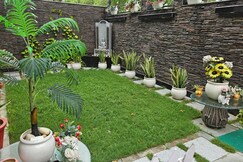 Elegant 3BHK home with lawn near India Expo Mart, Delhi Elegant 3BHK home with lawn near India Expo Mart, Delhi