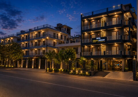Hotel Admire Expressway by ASPL