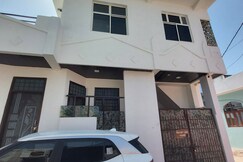 LAKE HAUS HOME STAY, Udaipur LAKE HAUS HOME STAY, Udaipur