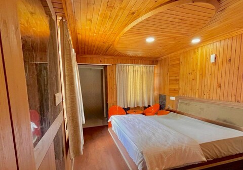 Hotel Chandrabhaga Pangi Valley