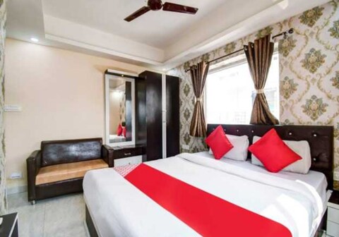 Hotel O by OYO Paradise Guest House