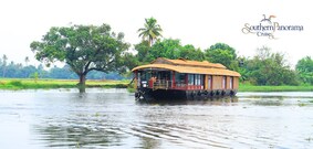 Southern Panorama Houseboats, Allepey Southern Panorama Houseboats, Allepey