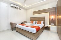 OYO 10940 Hotel Waves, Chandigarh OYO 10940 Hotel Waves, Chandigarh