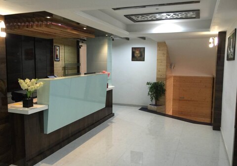 Hotel The Grand Bansi