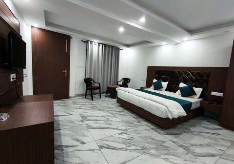 Hotel and Motel Annapurna