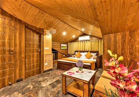 Wood Stock Cottage | Private Terrace