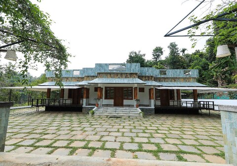 Three P's Lakehouse 5BHK