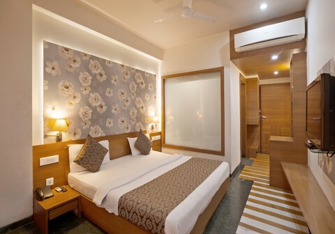 Hotel Shalimar Palace