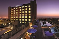Radisson Blu Hotel New Delhi Paschim Vihar, Delhi Radisson Blu Hotel New Delhi Paschim Vihar, Delhi