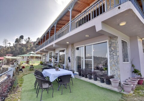 Madalsa Home Mukhteshwar one bedroom | By DaAlohas