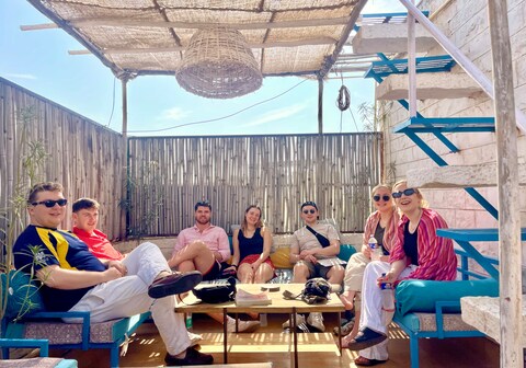 Jaisalmer Hostel Crowd