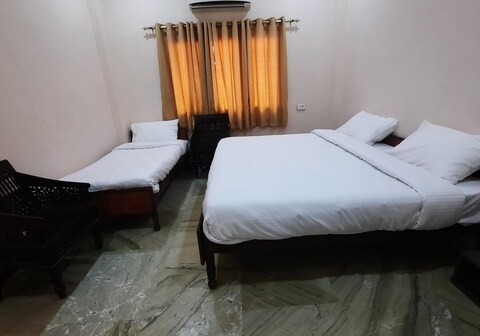 SS Atithi Sevalayaa Haridwar