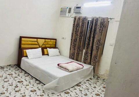 Shri Yamuna Vaishnava Bhawan