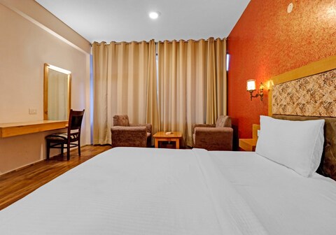 Hotel O Sasvat Cottages