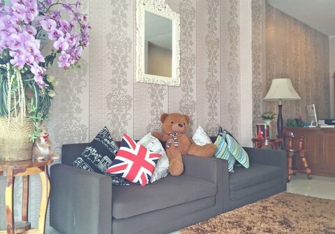 Thira Residence Patong