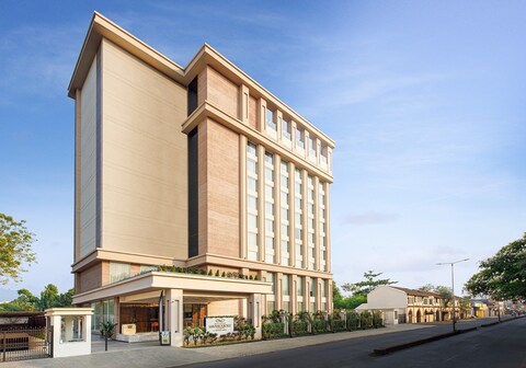 Bellevue Sarovar Premiere Junagadh