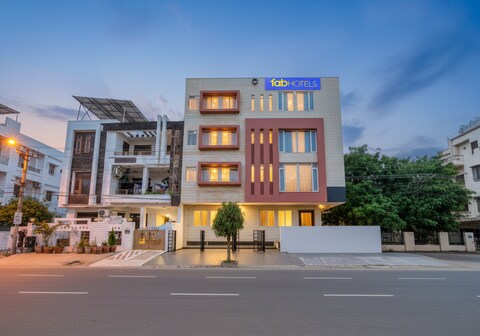 FabHotel Shiv Rachna - Mansarovar