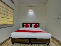 OYO 7616 Maple The Residence, Kolkata OYO 7616 Maple The Residence, Kolkata