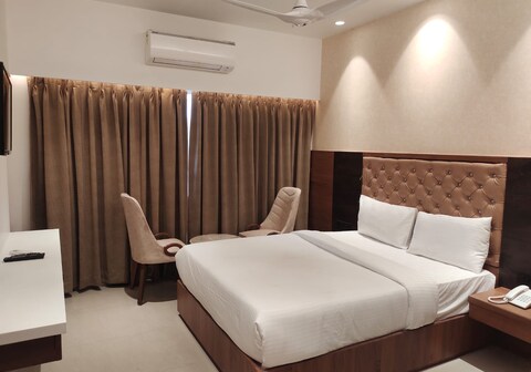 Shree Inn by Tamanna Hotels