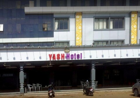 Hotel Yash