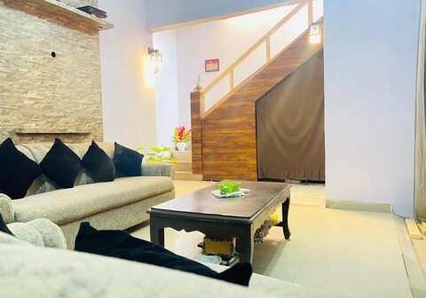 Green lounge Home Stay