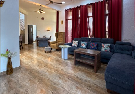 Estillo - river touch, mountain view