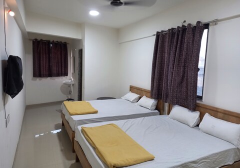 Hotel Highway Palace