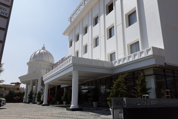 Aarya Mansion - V One Hotels