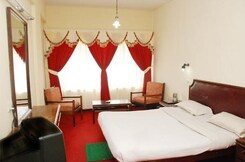 Hotel Preethi Palace, Ooty Hotel Preethi Palace, Ooty