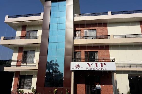 Vip Resort