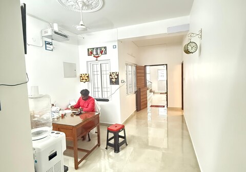 Ren Residency
