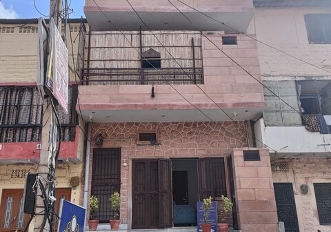 Vinayka Guest House