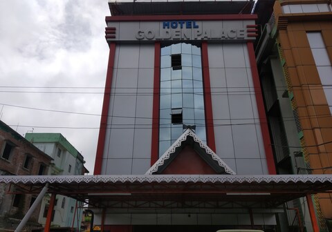 HOTEL GOLDEN PALACE