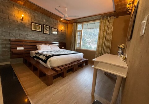 The Red Roof Farms | 1 BHK Suite