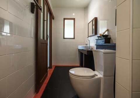 Cocohut Beach Resort & Spa