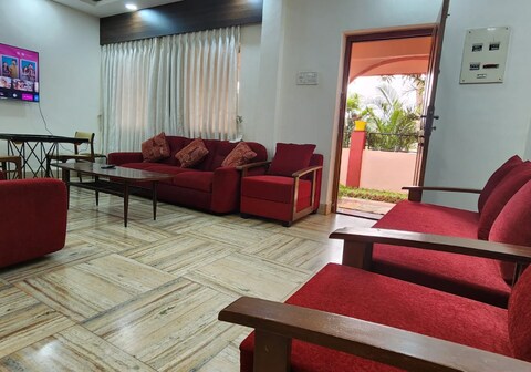 Gracia's Laz Guest House