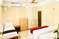 Luxorion lodge, Bangalore Luxorion lodge, Bangalore