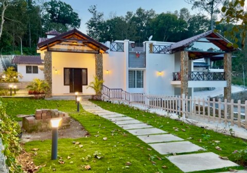 Umayal Nest in Yercuard