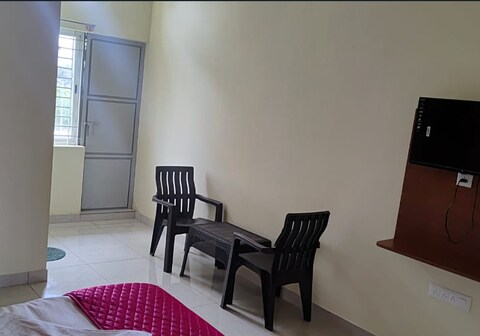 Puneeth Boarding and Lodging