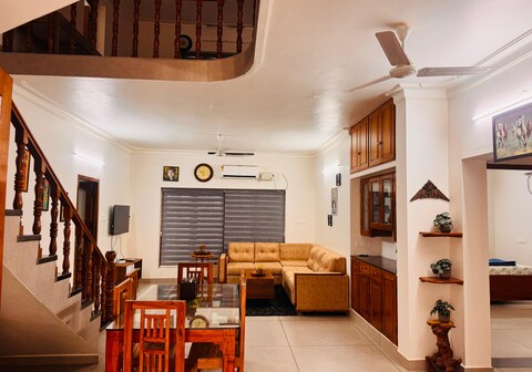 Rose Villa