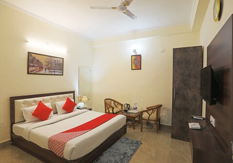 Hotel Royal Residency