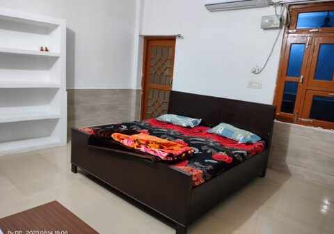 Shri Sita Ram Home Stay