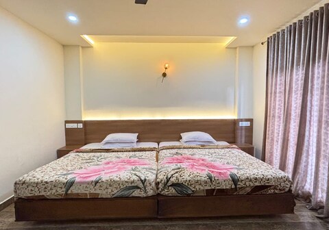 Hayath Residency