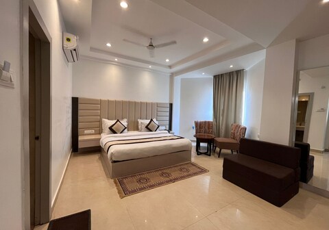 Hotel President