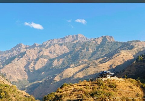 Tiger Mountain View -Near Tiger Falls